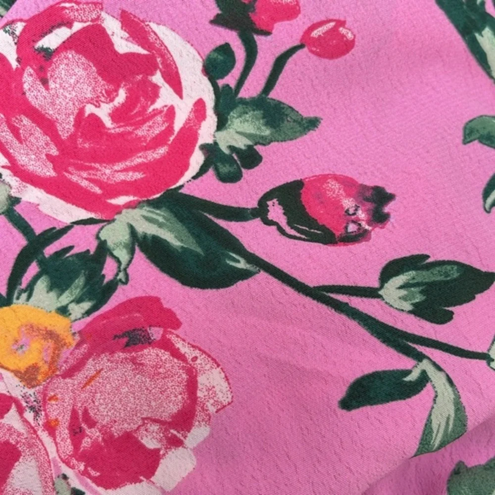 Vero Moda Nya Catch top‎ Medium Barbie pink floral tie bust babydoll crop NWT
